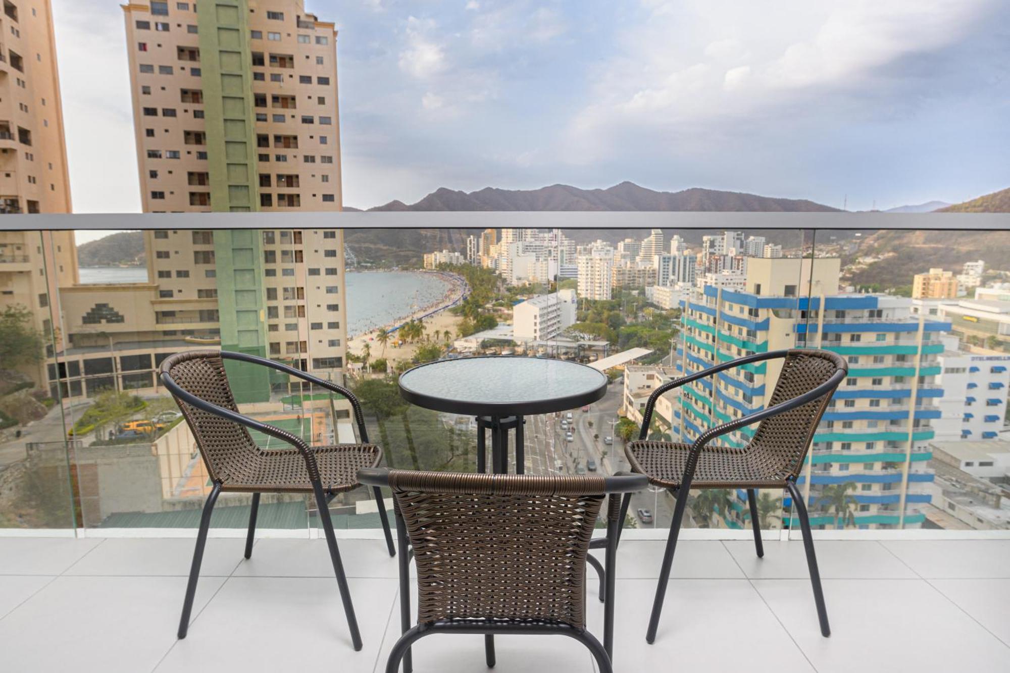 Ambar Roca Suites By Huespedia Puerto de Gaira ภายนอก รูปภาพ