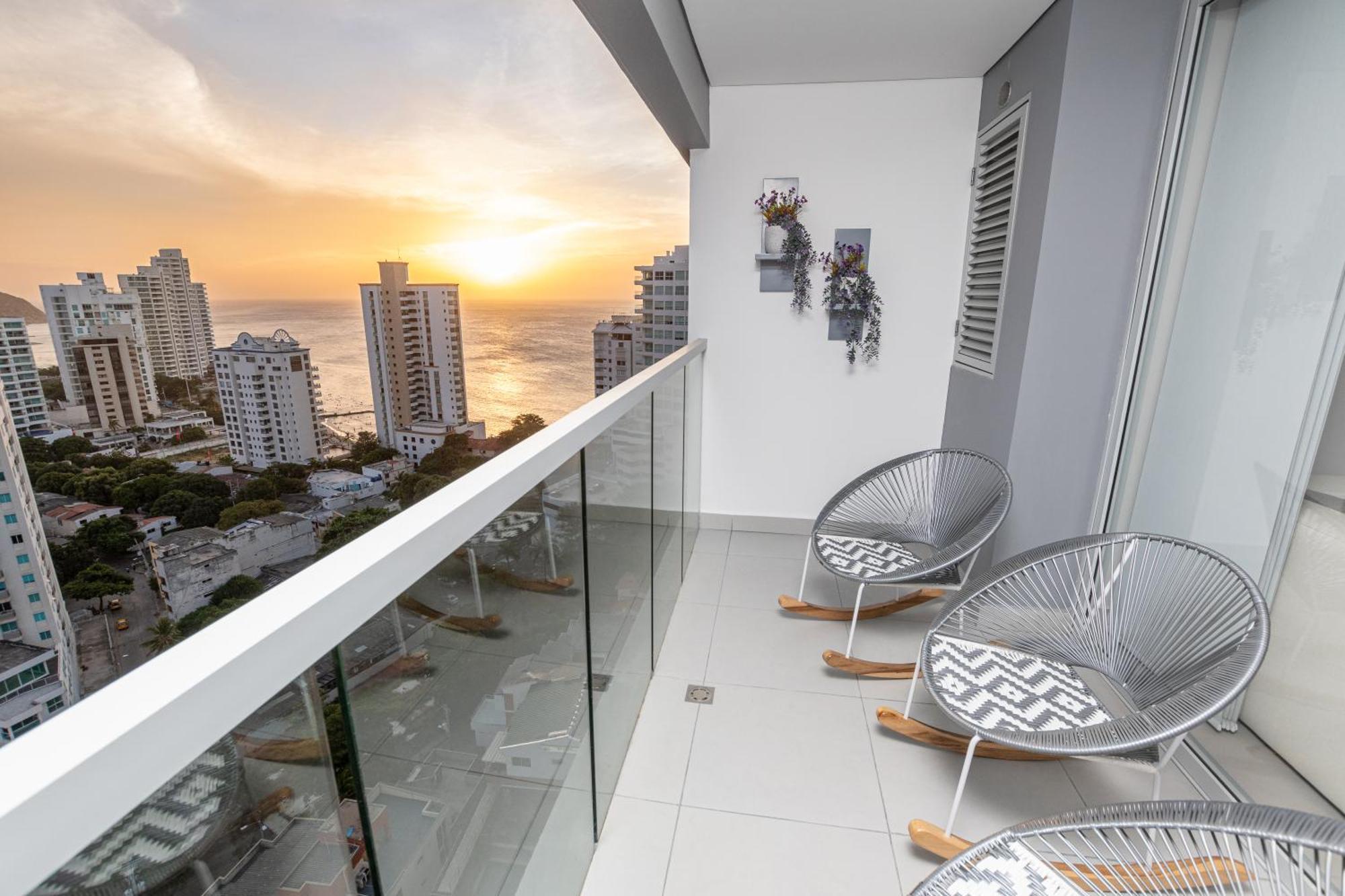 Ambar Roca Suites By Huespedia Puerto de Gaira ภายนอก รูปภาพ